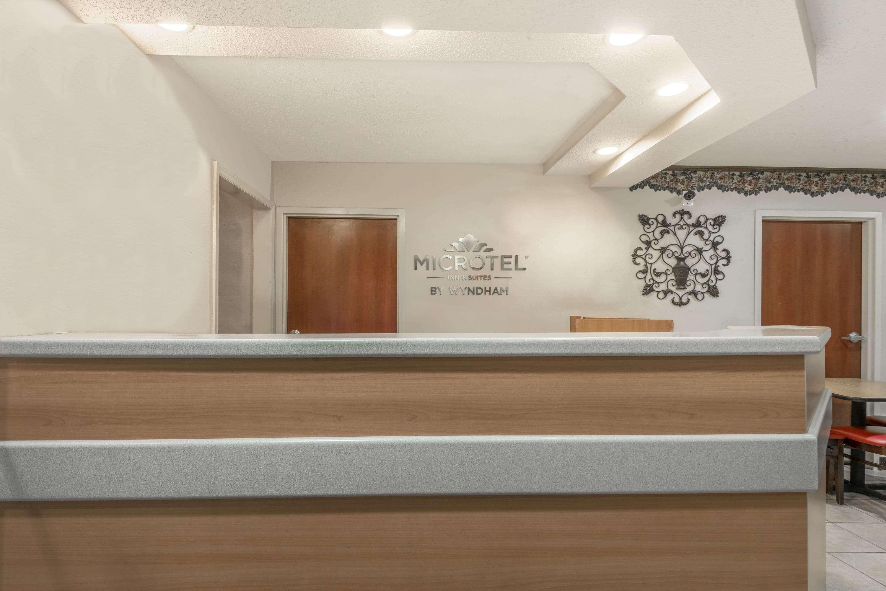 Microtel Inn & Suites By Wyndham Auburn Exterior foto